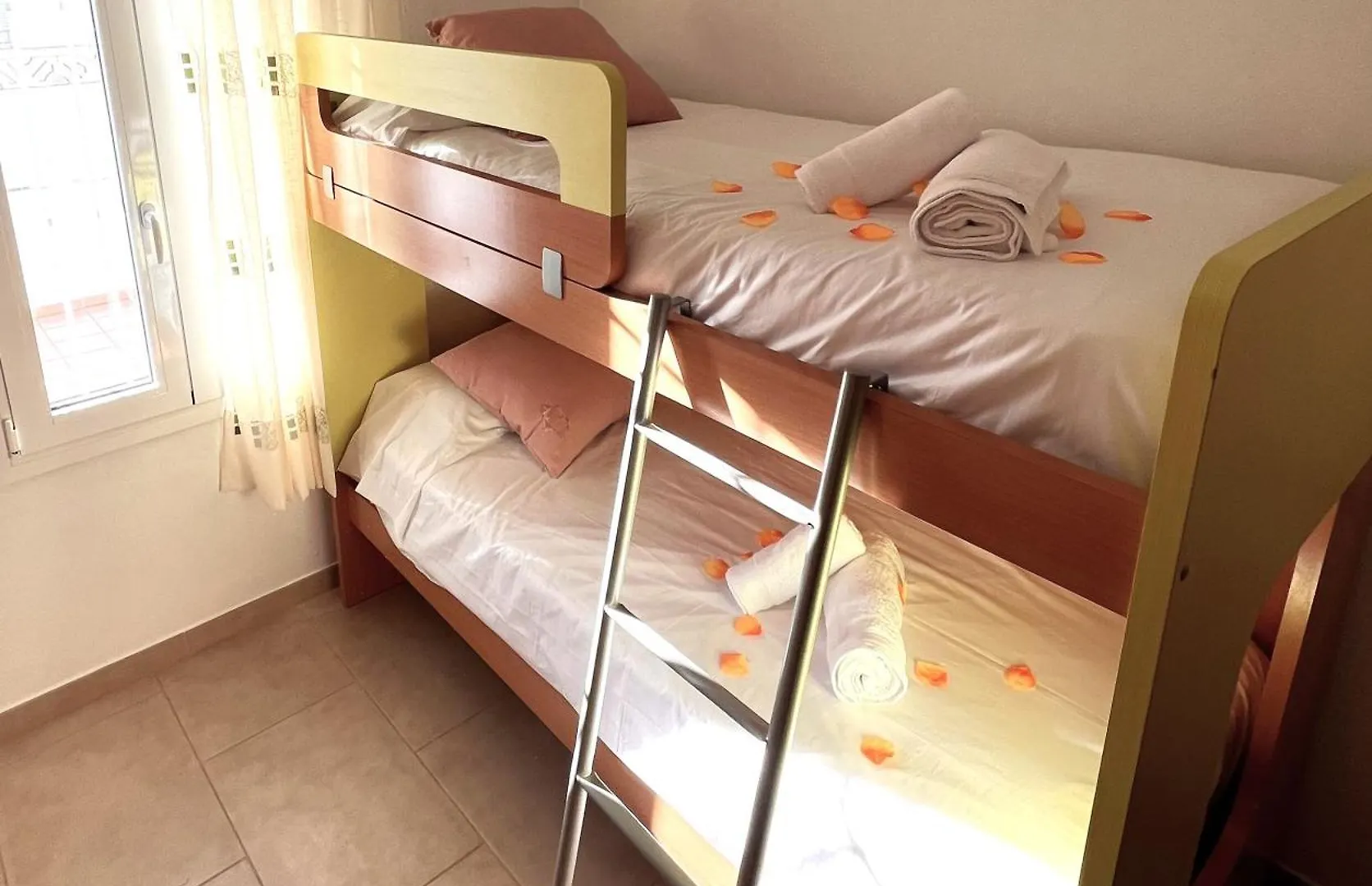 Villa Om, Piscina Privada, Aire Acondicionado Free L' Escala 0*,