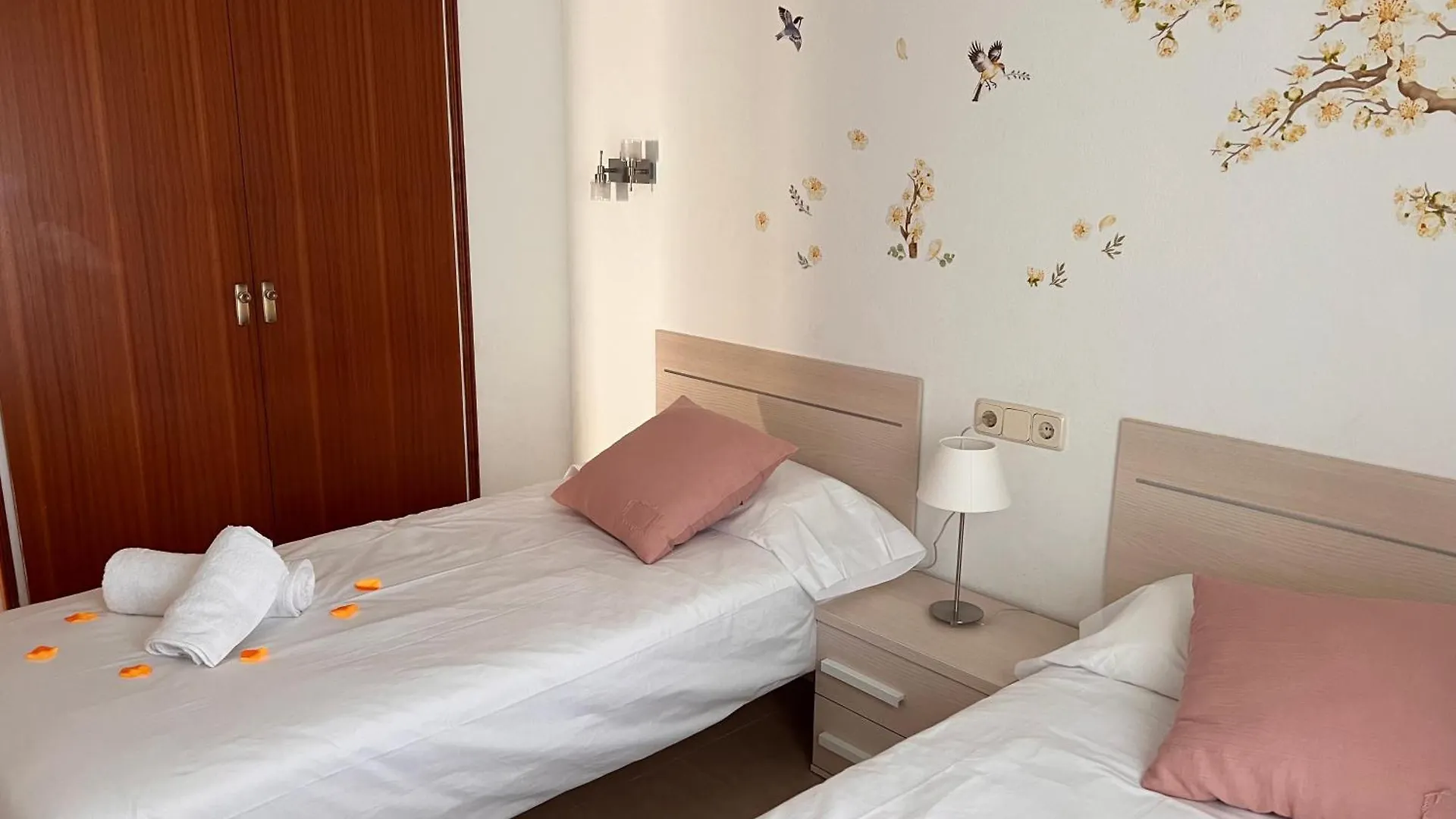 Villa Om, Piscina Privada, Aire Acondicionado Free L' Escala